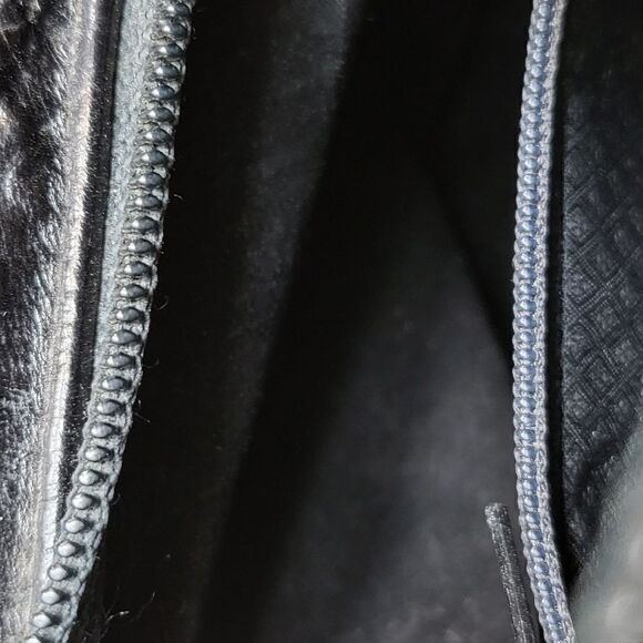 Authentic Eelskin purse   - Picture 8 of 11